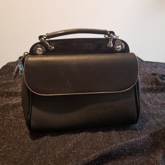 Nichole Lee Purse - Picture 2 of 3